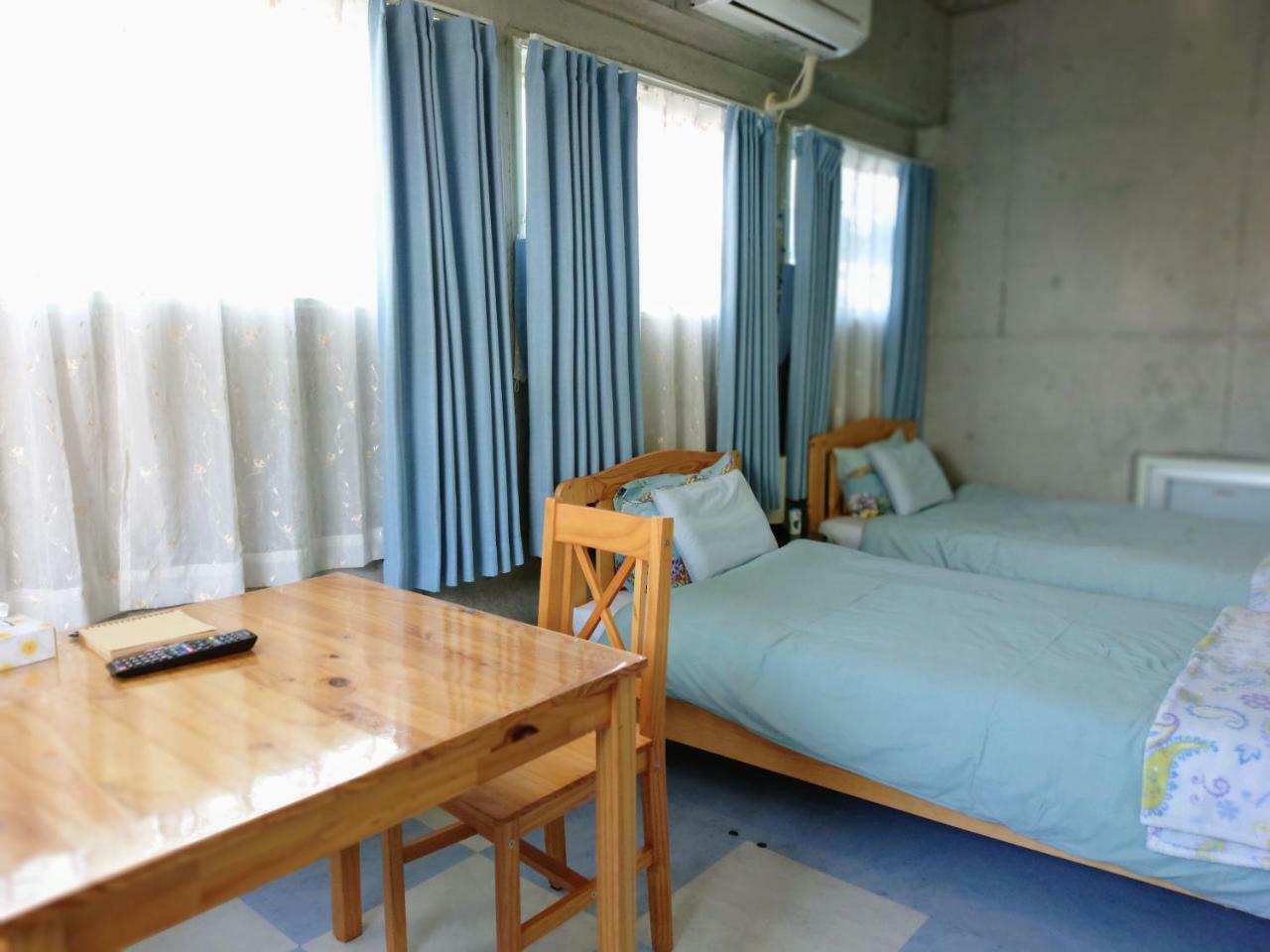 Guesthouse Seaglass Itoman Eksteriør billede